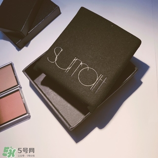 surratt腮红怎么用?surratt腮红使用方法
