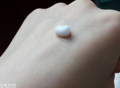 minon氨基酸保湿乳液测评 minon保湿乳液真假辨别方法