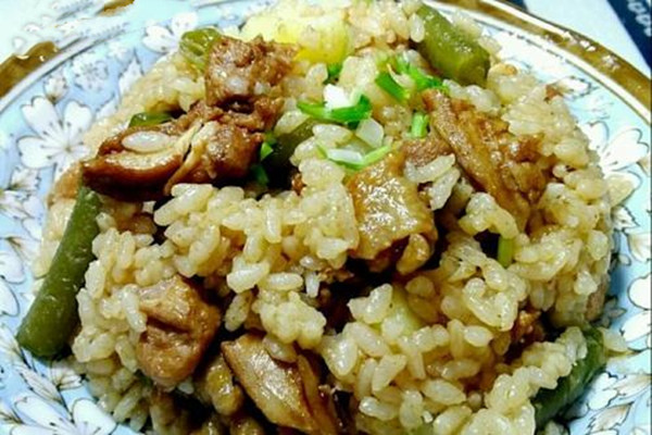 豆角米饭怎么做好吃 豆角和什么一起做好吃